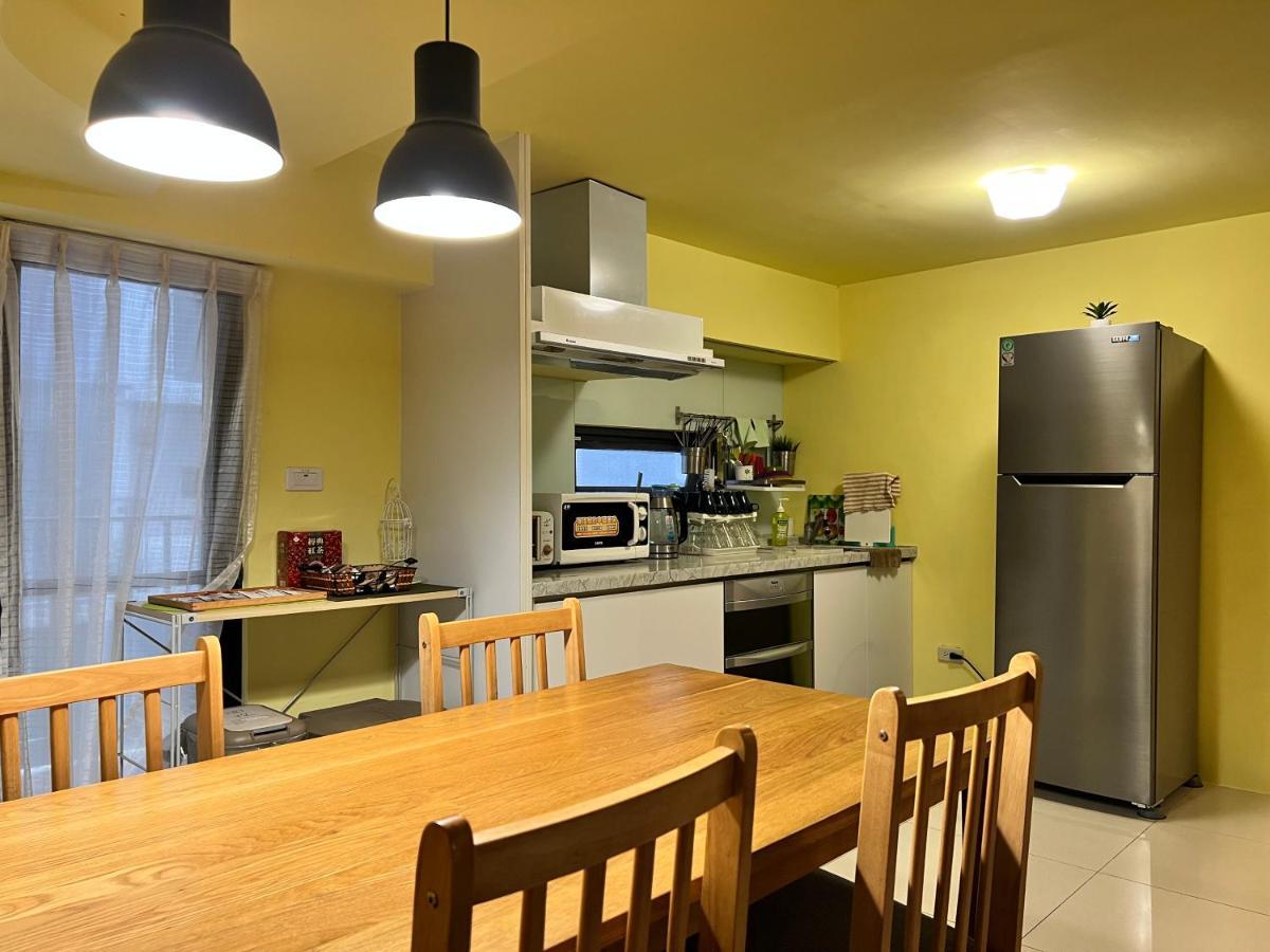 極簡旅行民宿 Simple Travel B&B Wujie Esterno foto