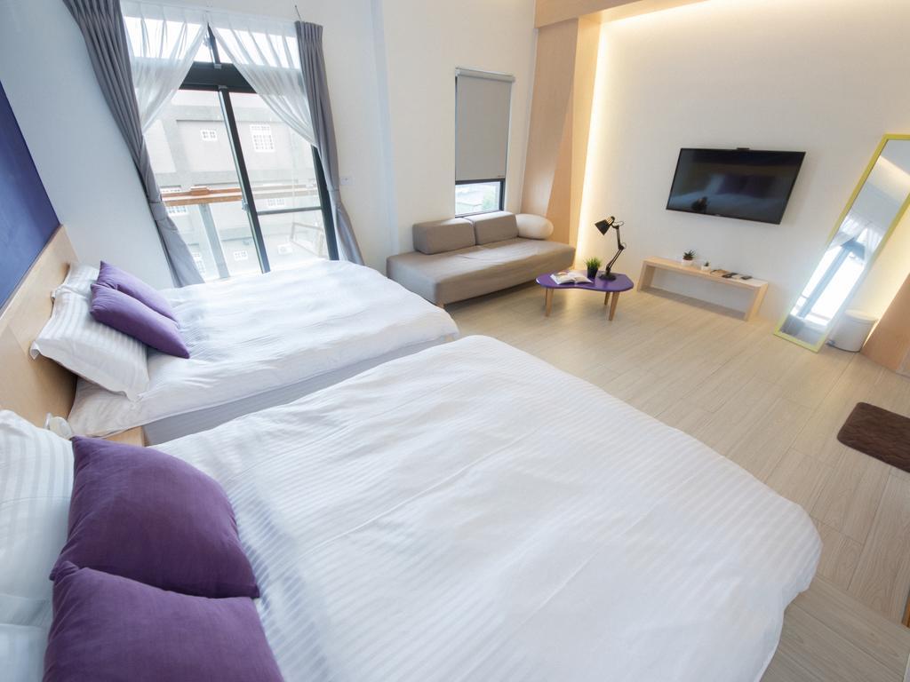 極簡旅行民宿 Simple Travel B&B Wujie Esterno foto